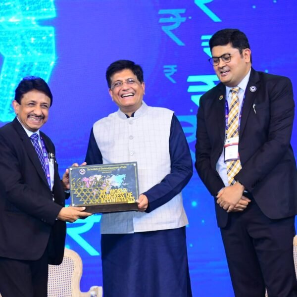 India is a bright shining spot in the world economy amidst global economic uncertainty: Union Minister