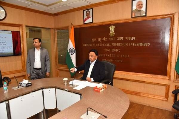 Shri Narayan Rane inaugurates virtually Intelligent Tray Retrieval System (ITRS) reiterating importance of made in India technology