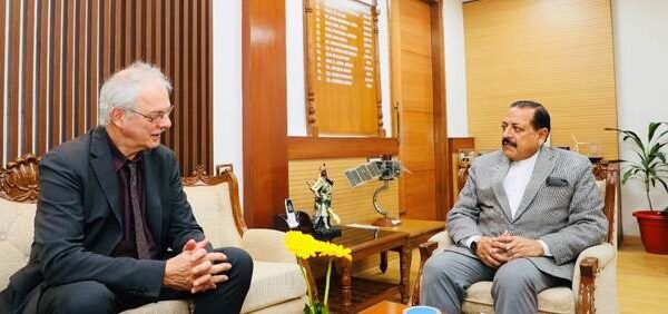 Discussed bilateral cooperation in Pharmaceuticals and promotion of chemistry studies among school children